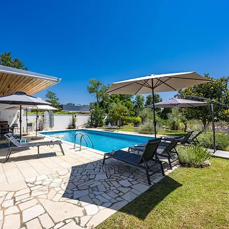 Villa House With Pool Near Rovinj